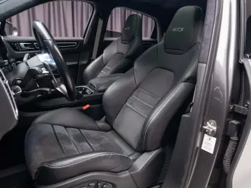 Porsche Cayenne Coupe GTS