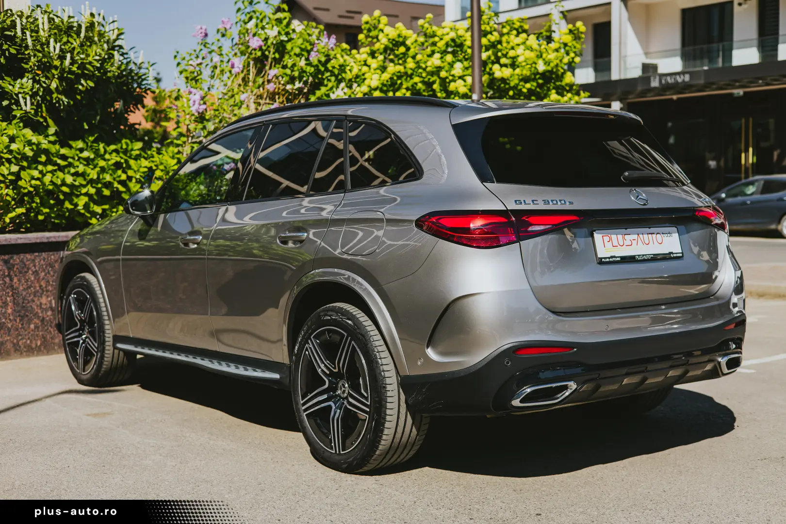 Mercedes Benz GLC 300e 4 Matic AMG Line