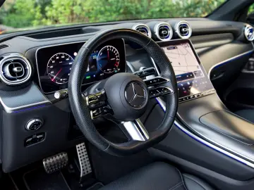 Mercedes Benz GLC 300e 4 Matic AMG Line