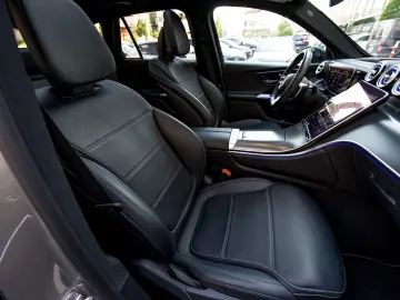 Mercedes Benz GLC 300e 4 Matic AMG Line
